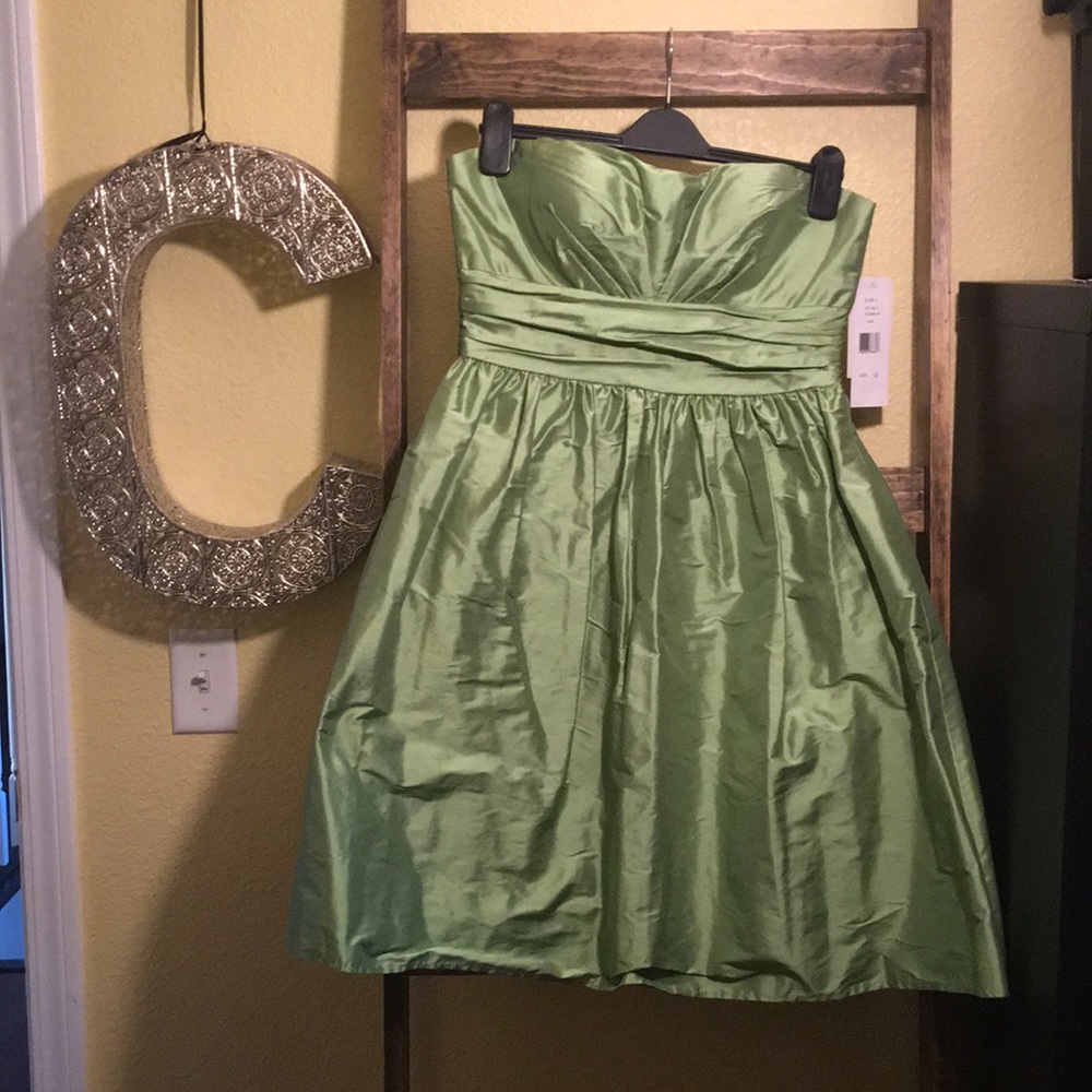 Strapless Dress!!
